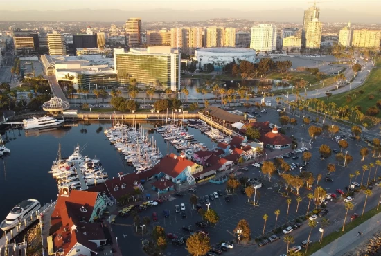 Exploring Long Beach, CA: Sunshine and Sea Breezes